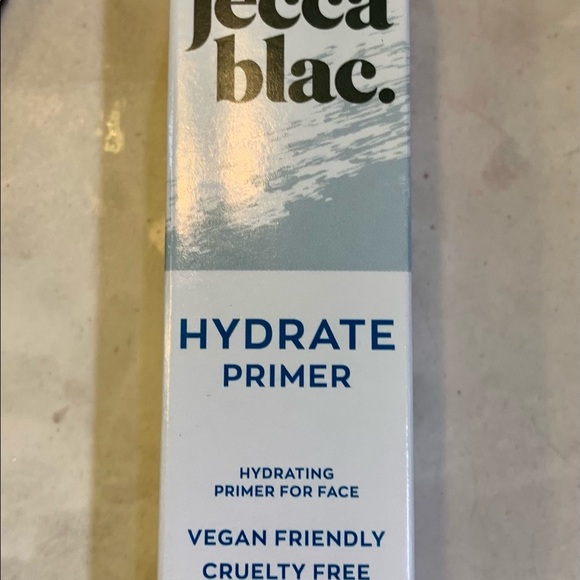 Jecca blac hydrating face primer - Picture 2 of 5